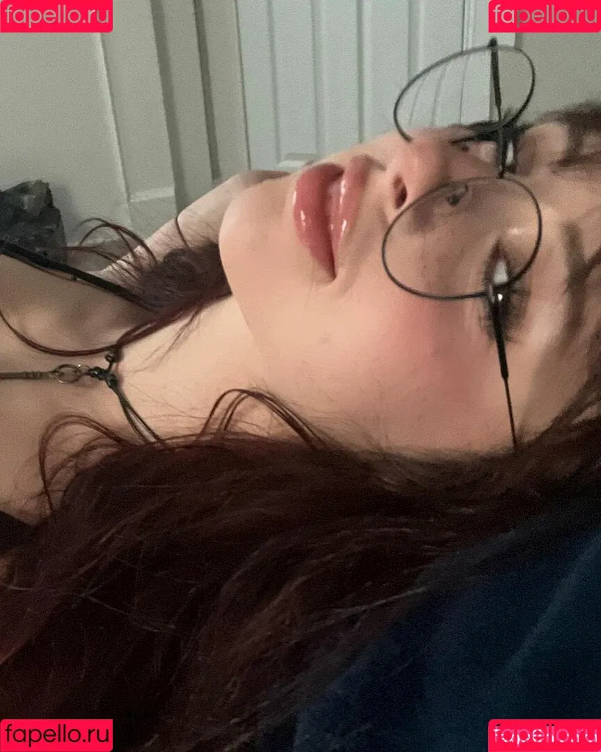 Liv Littlelivbug Onlyfans Photo Gallery 