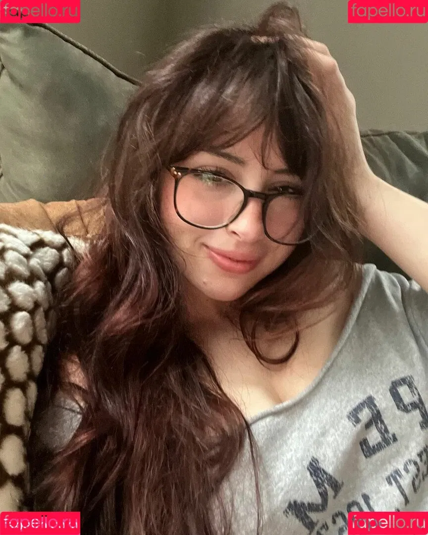 Liv Littlelivbug Onlyfans Photo Gallery 