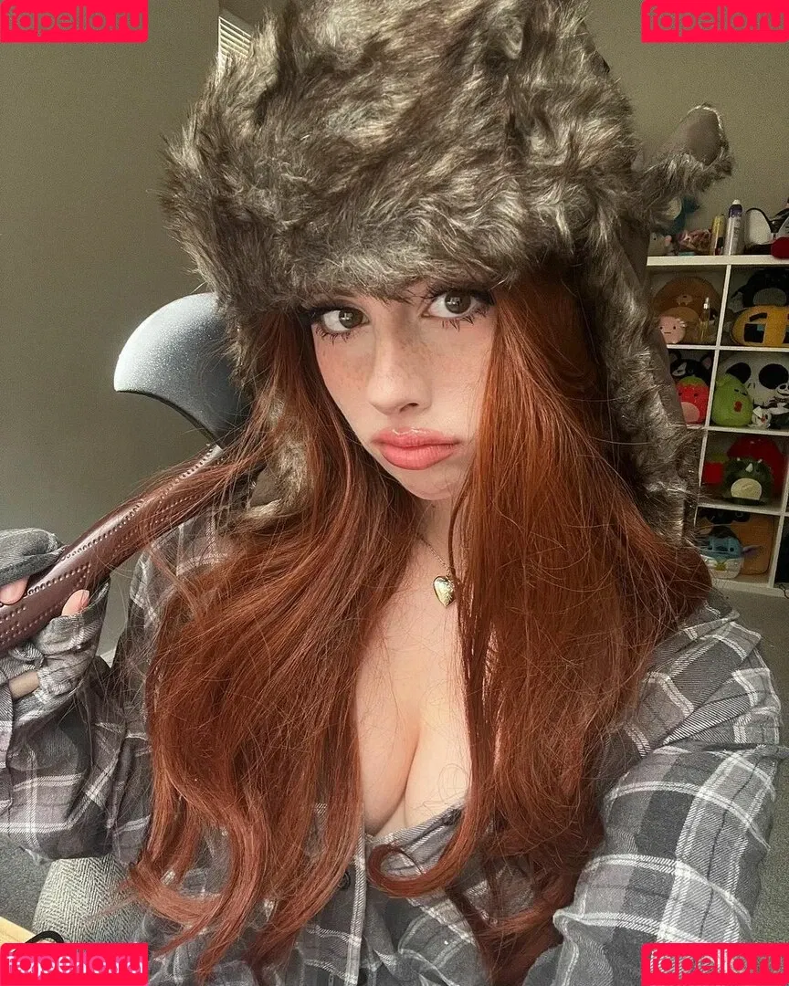 Liv Littlelivbug Onlyfans Photo Gallery 