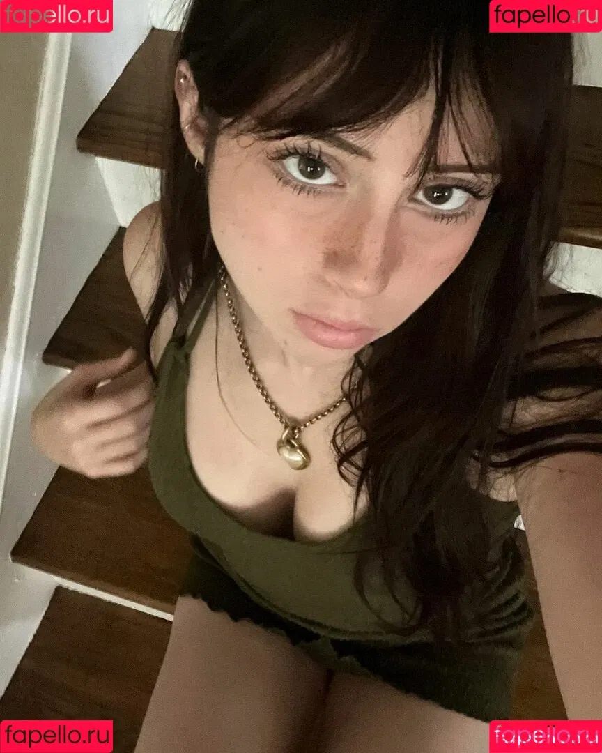 Liv Littlelivbug Onlyfans Photo Gallery 