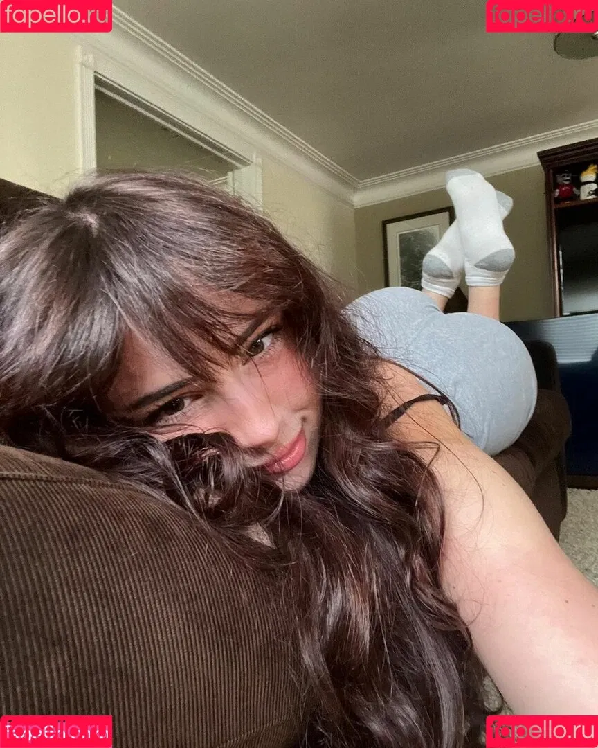 Liv Littlelivbug Onlyfans Photo Gallery 