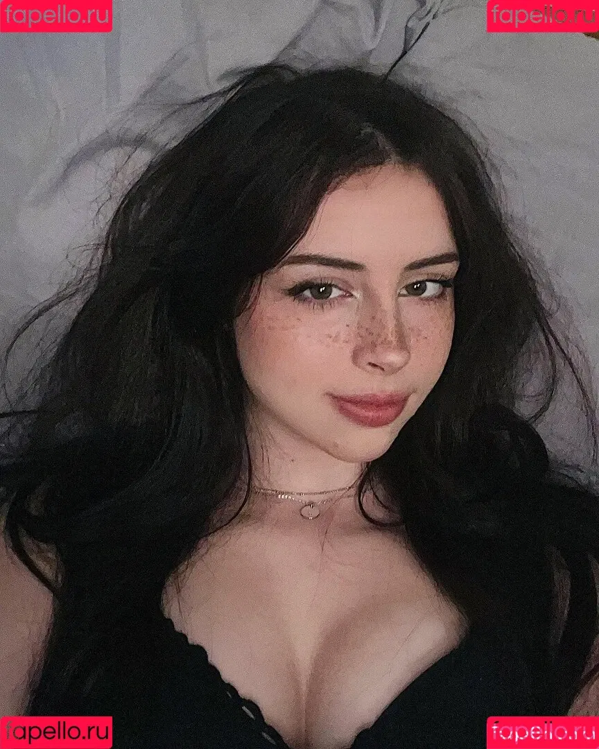 Liv Littlelivbug Onlyfans Photo Gallery 