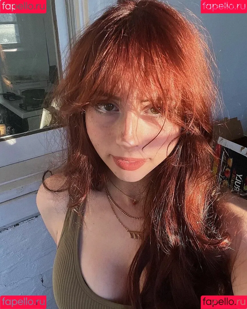 Liv Littlelivbug Onlyfans Photo Gallery 