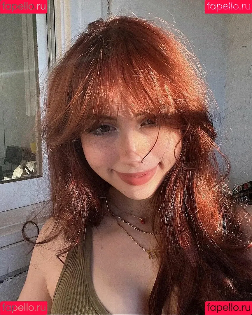 Liv Littlelivbug Onlyfans Photo Gallery 