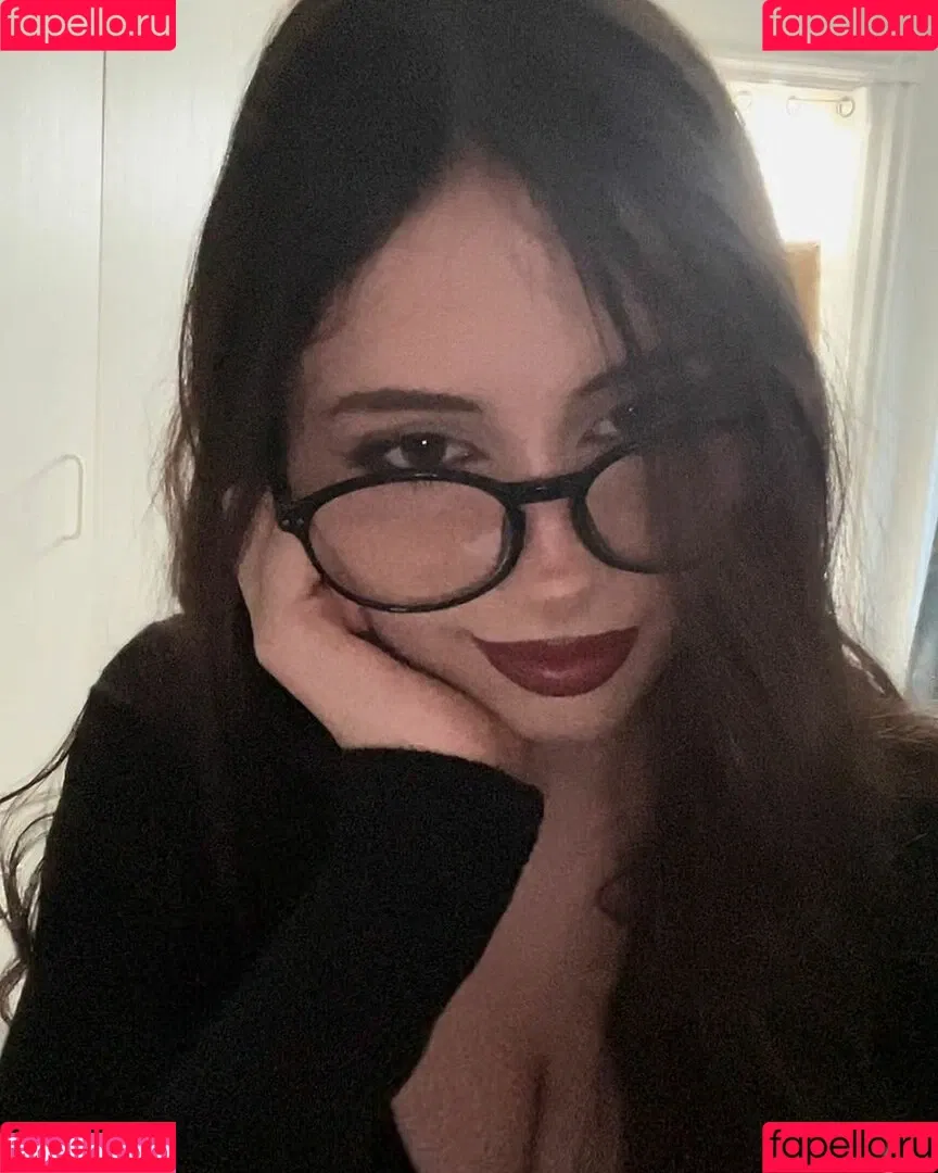 Liv Littlelivbug Onlyfans Photo Gallery 
