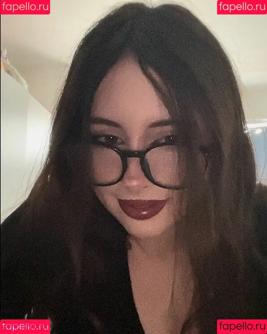 Liv Littlelivbug Onlyfans Photo Gallery 