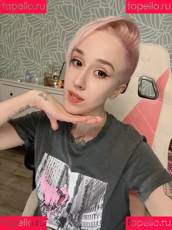 nikaxreznik Onlyfans Photo Gallery 