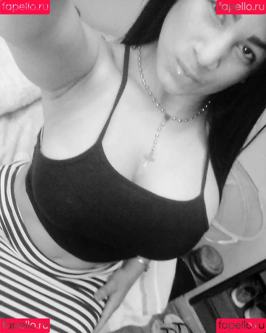 Nohely Guilarte Onlyfans Photo Gallery 