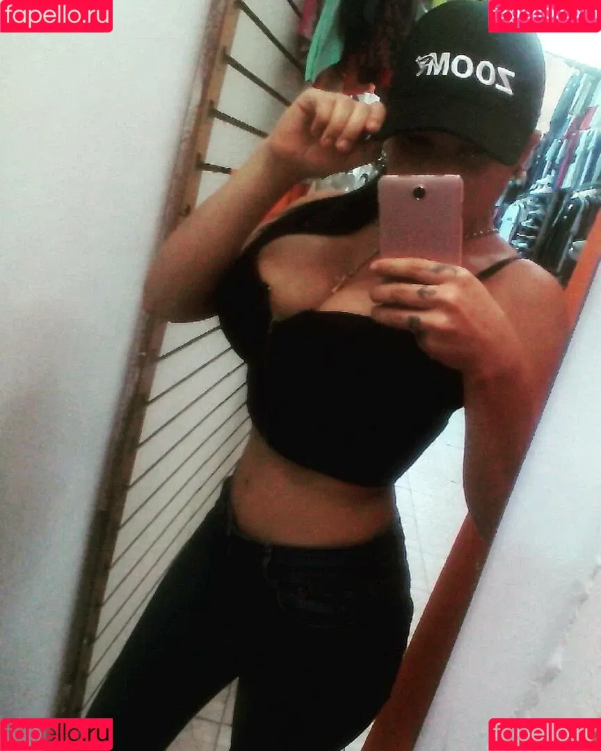 Nohely Guilarte Onlyfans Photo Gallery 