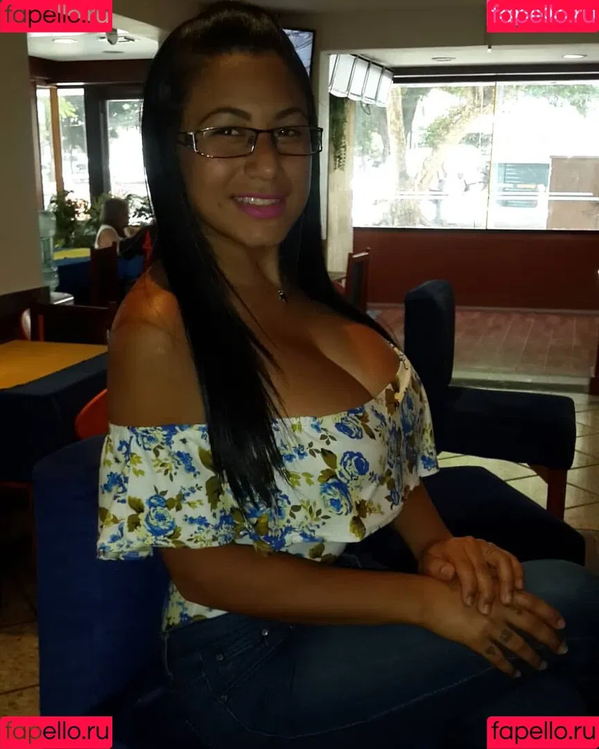 Nohely Guilarte Onlyfans Photo Gallery 