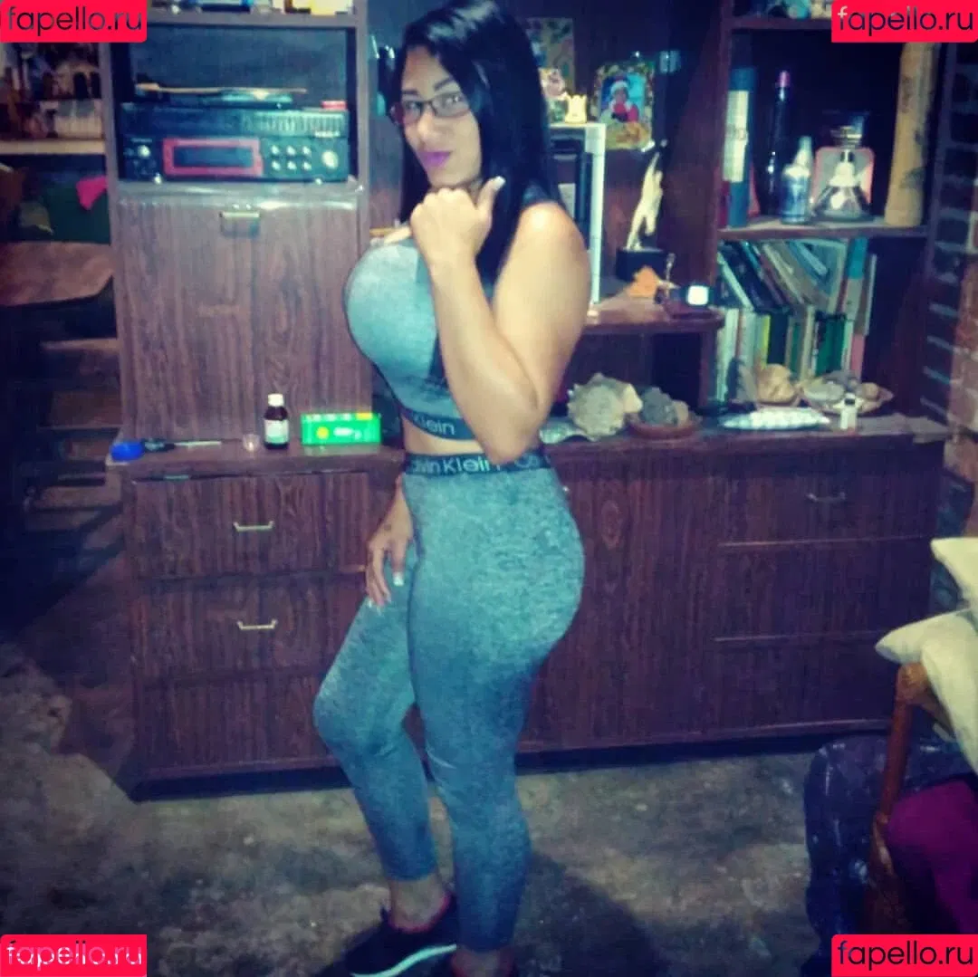 Nohely Guilarte Onlyfans Photo Gallery 