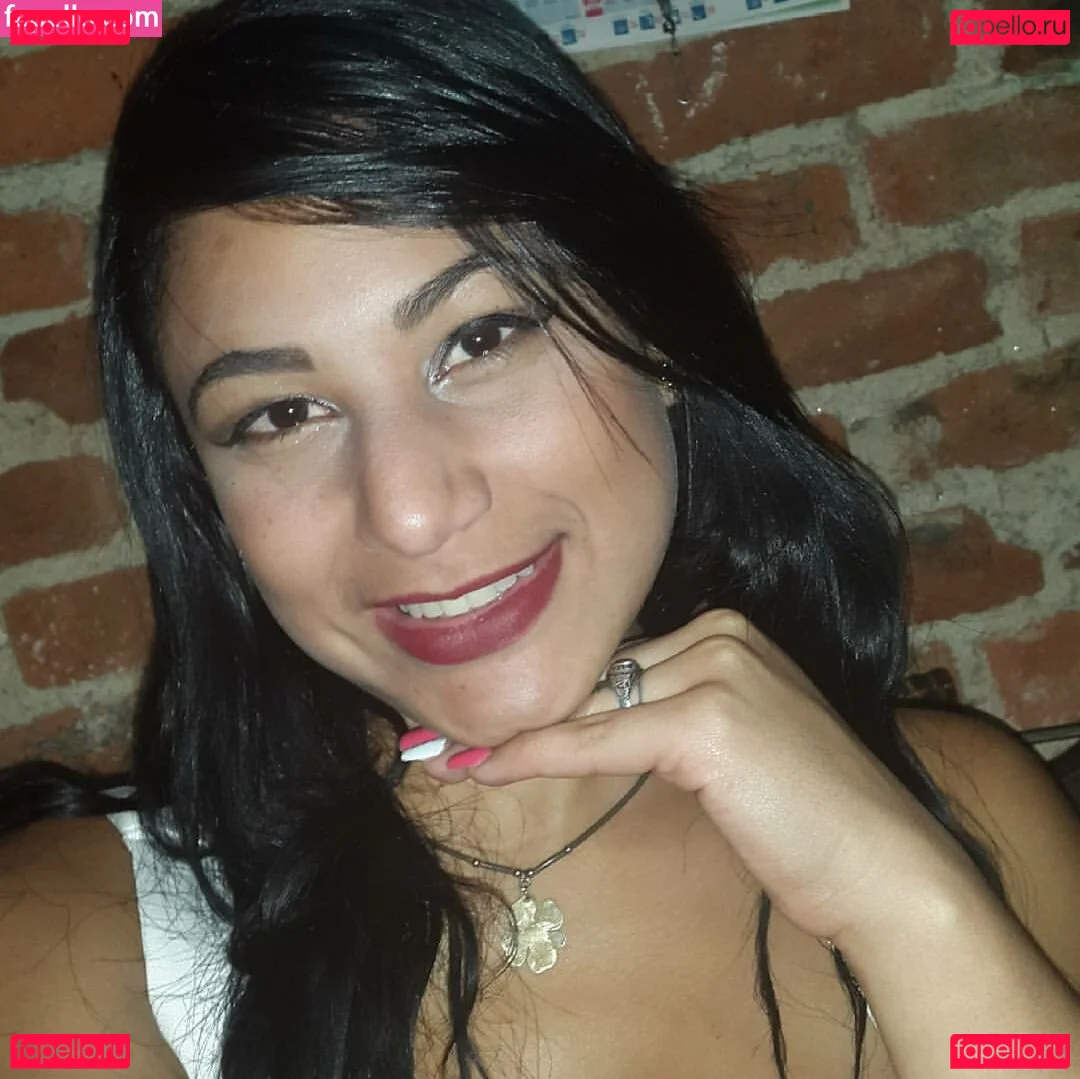 Nohely Guilarte Onlyfans Photo Gallery 