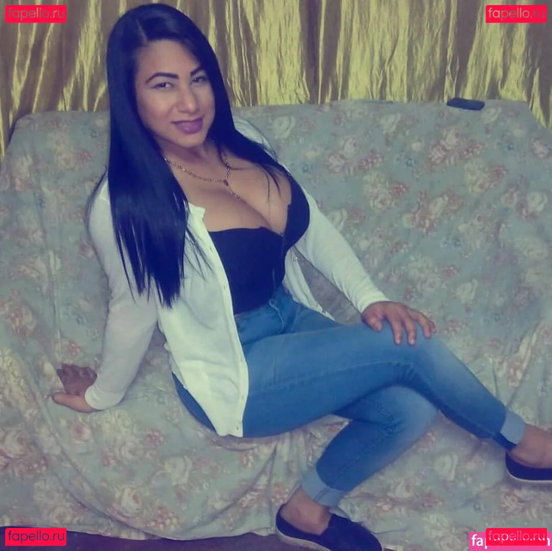 Nohely Guilarte Onlyfans Photo Gallery 