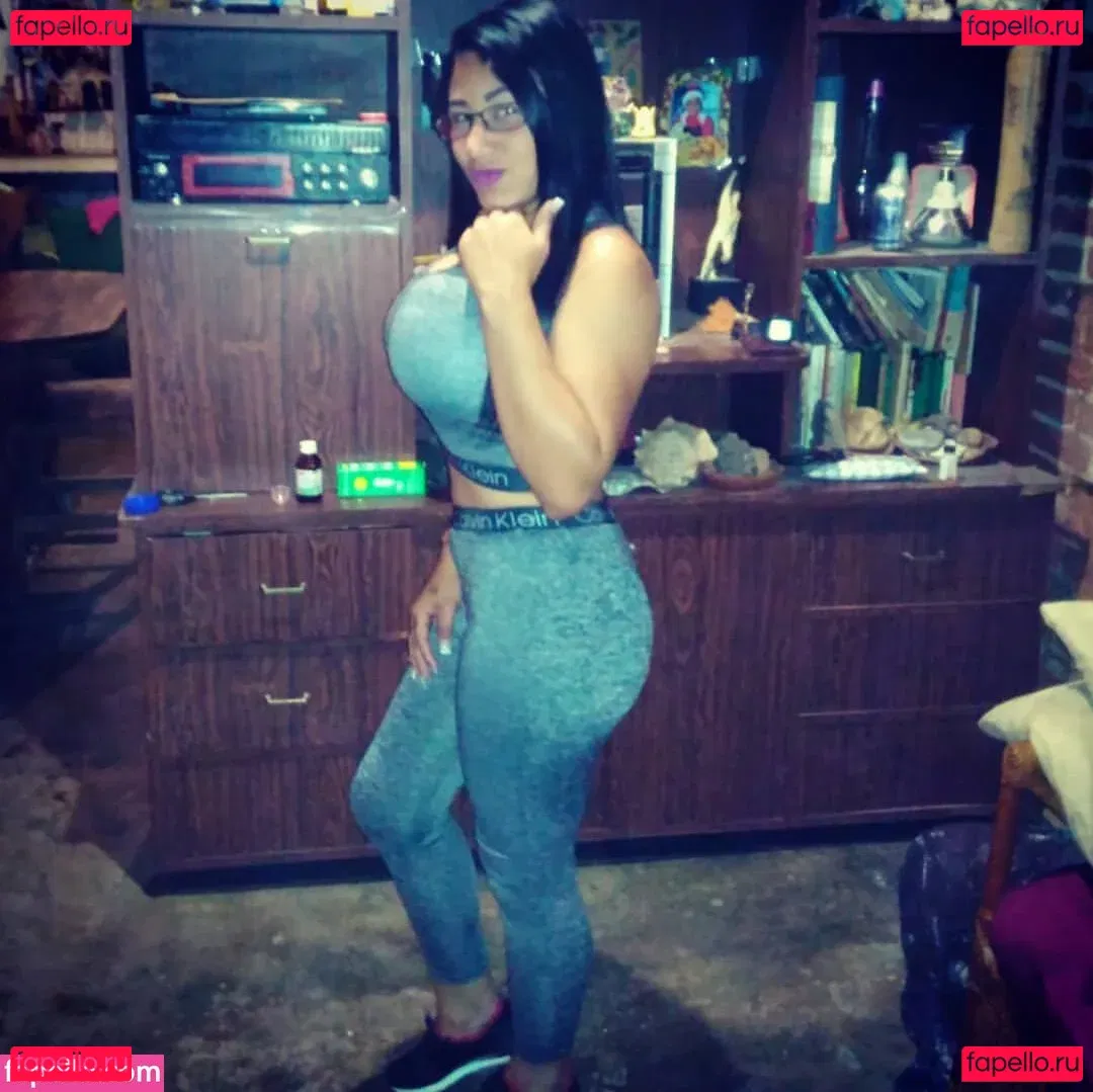 Nohely Guilarte Onlyfans Photo Gallery 