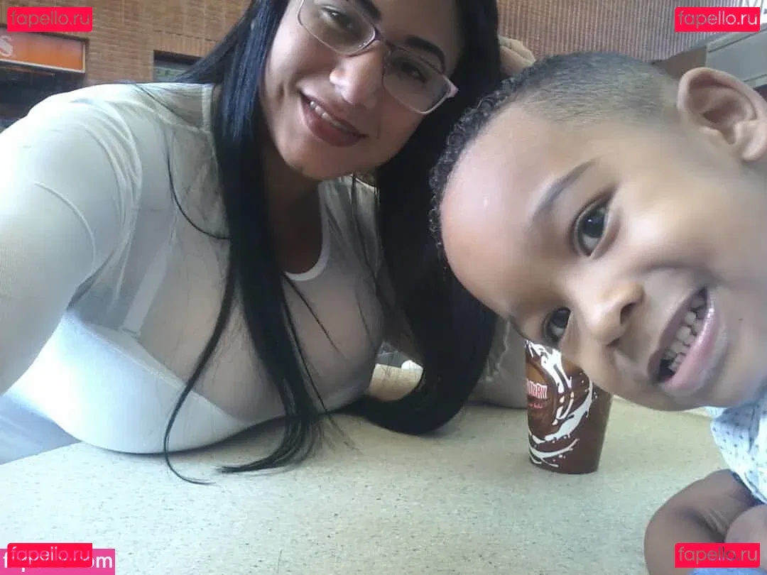 Nohely Guilarte Onlyfans Photo Gallery 