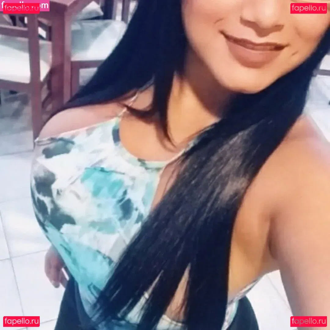 Nohely Guilarte Onlyfans Photo Gallery 