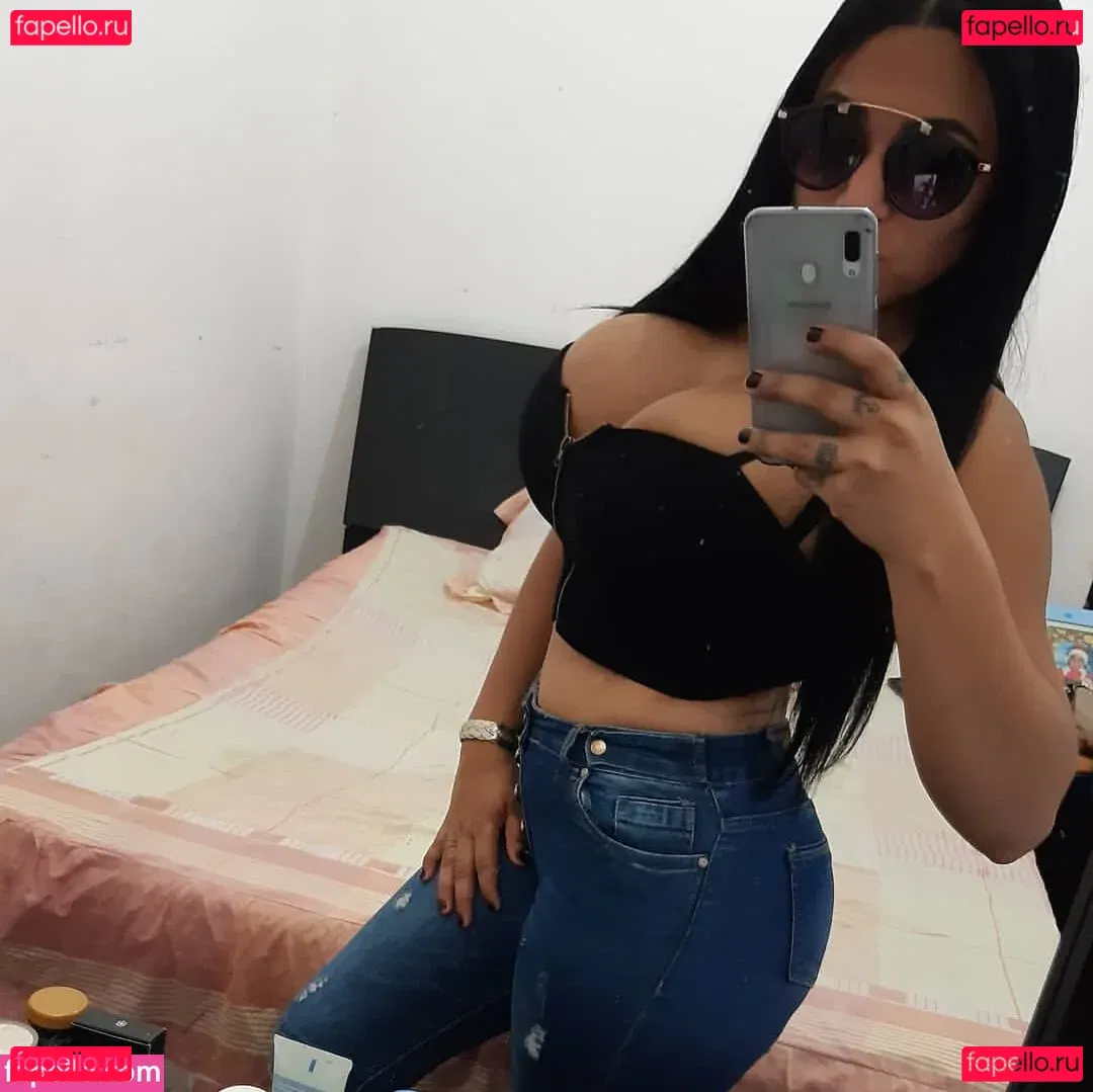 Nohely Guilarte Onlyfans Photo Gallery 