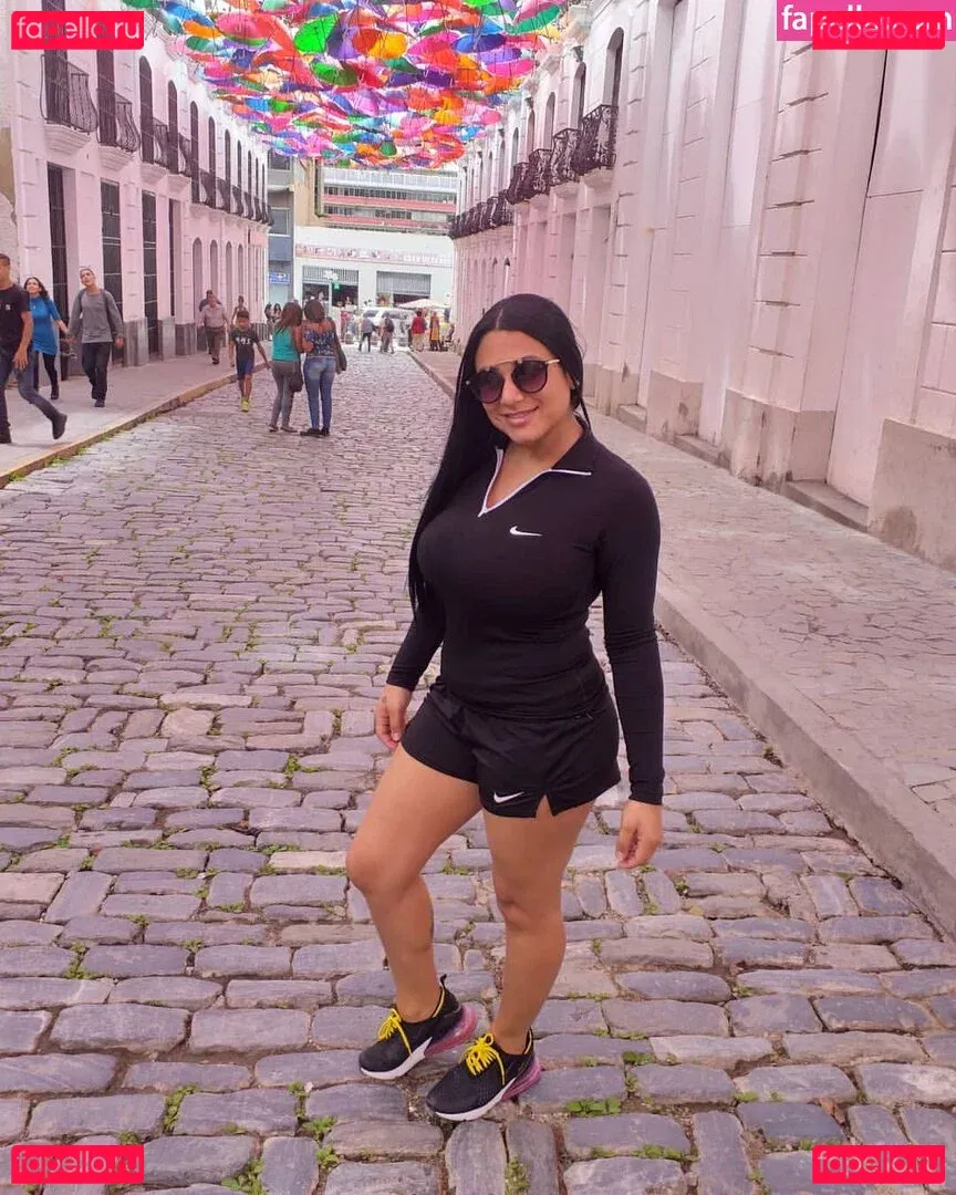 Nohely Guilarte Onlyfans Photo Gallery 