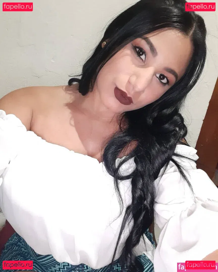 Nohely Guilarte Onlyfans Photo Gallery 