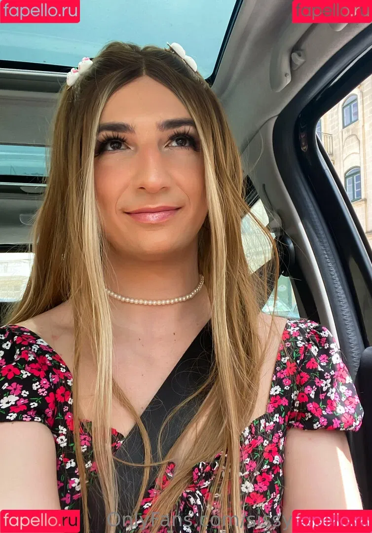 sissygirlbella Onlyfans Photo Gallery 