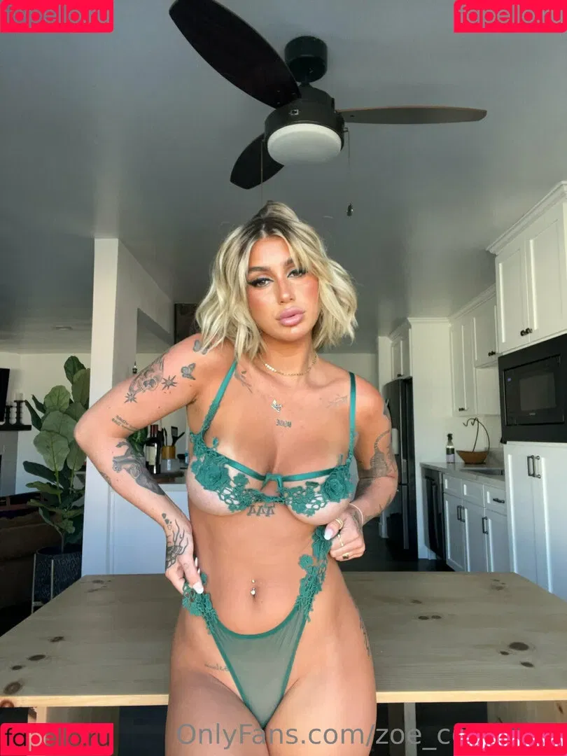 Zoe Consagra Onlyfans Photo Gallery 