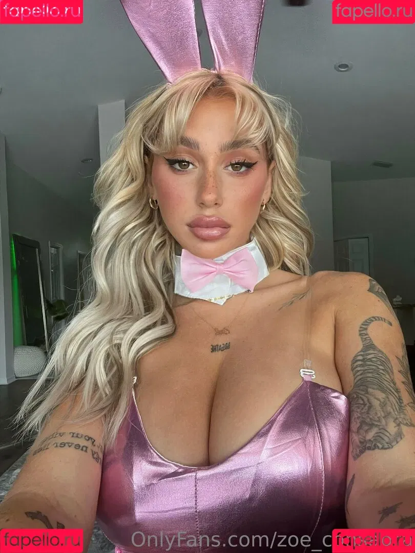 Zoe Consagra Onlyfans Photo Gallery 