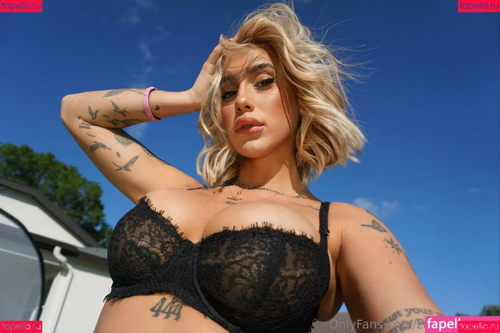 Zoe Consagra Onlyfans Photo Gallery 