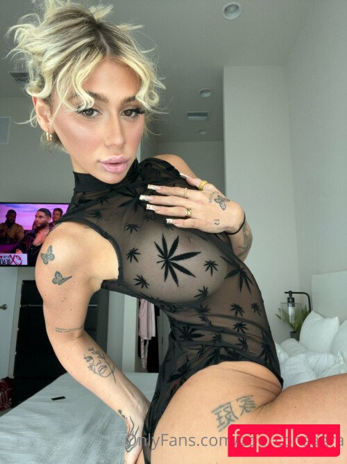 Zoe Consagra Nude Onlyfans Photo 39