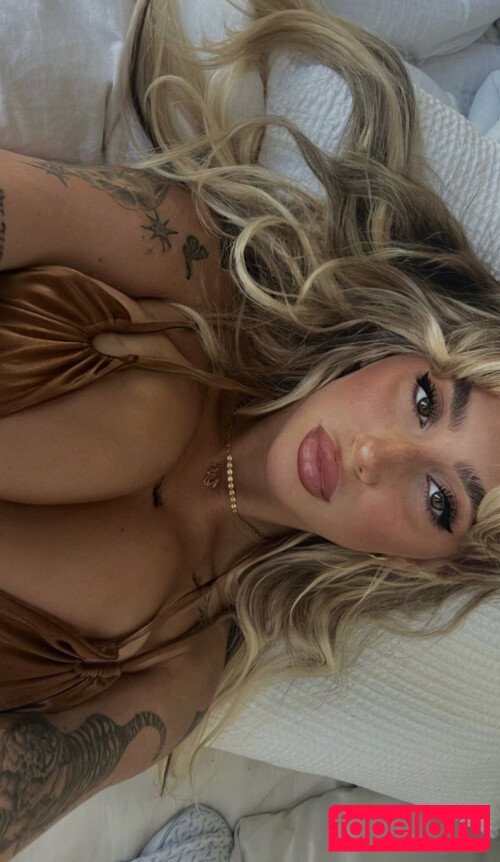 Zoe Consagra Nude Onlyfans Photo 25