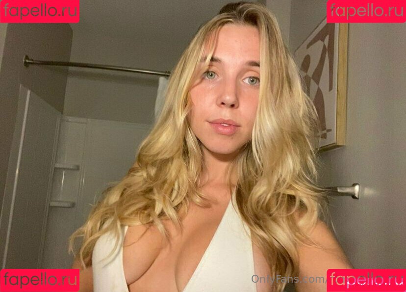 Arierayyxo Onlyfans Photo Gallery 