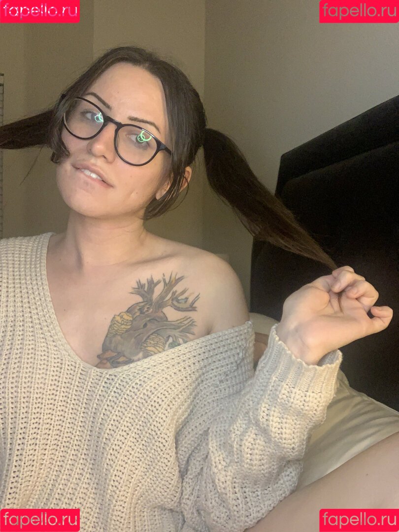 Arden Hart Onlyfans Photo Gallery 