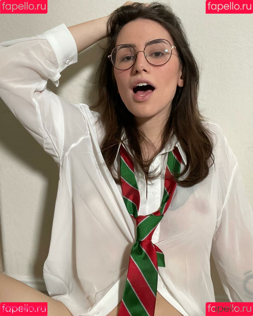 Arden Hart Onlyfans Photo Gallery 