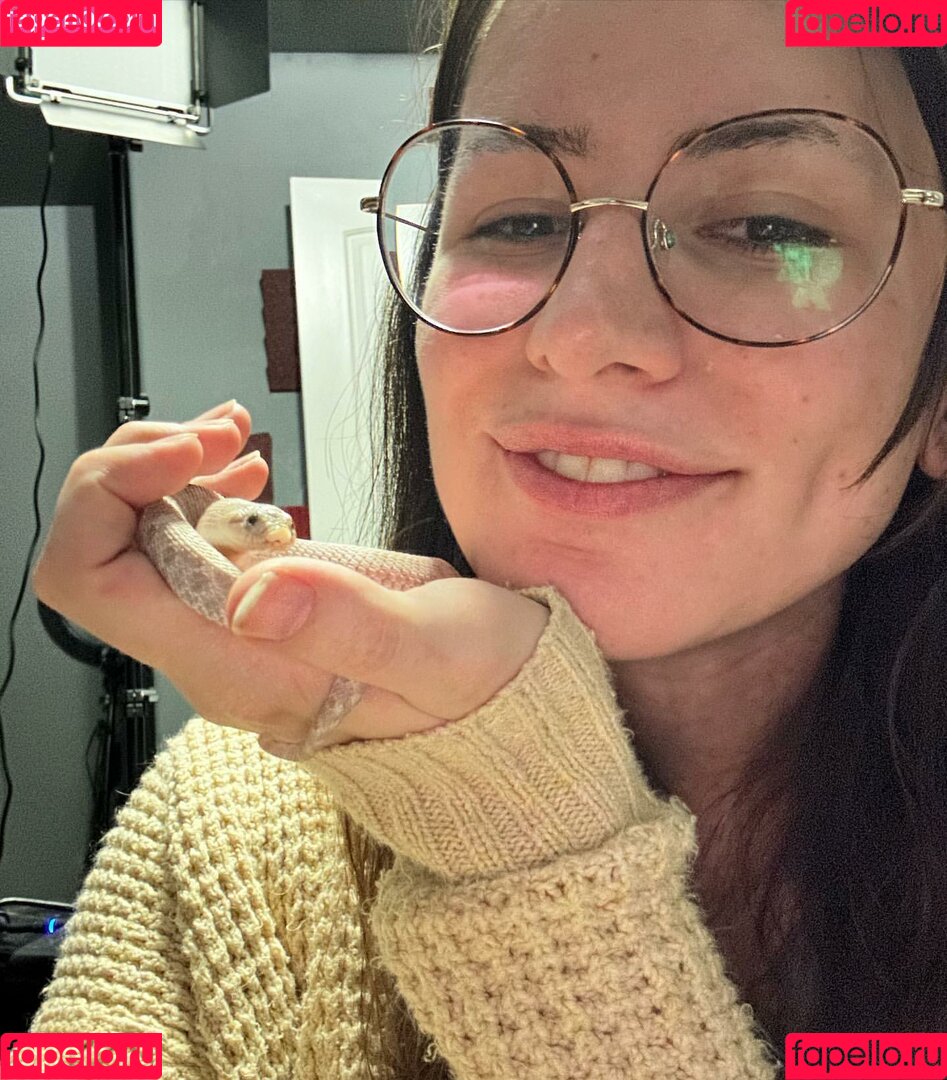 Arden Hart Onlyfans Photo Gallery 