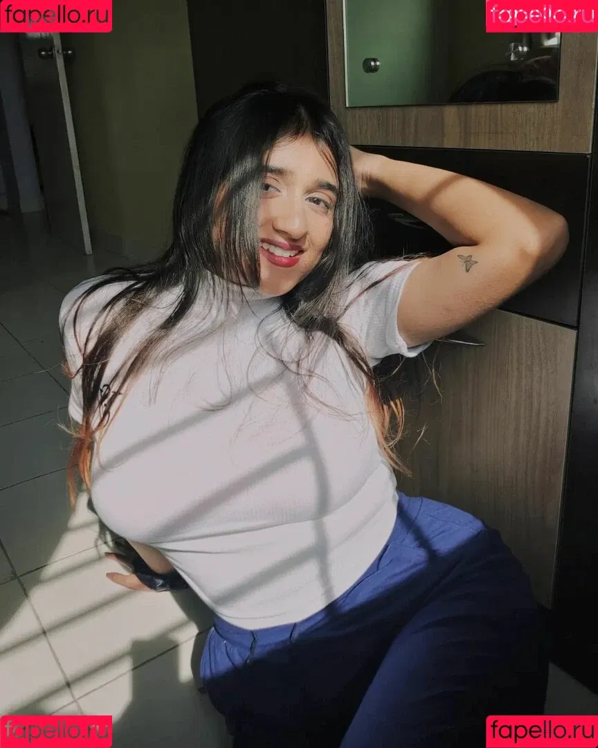 Ruchika Tandon Onlyfans Photo Gallery 