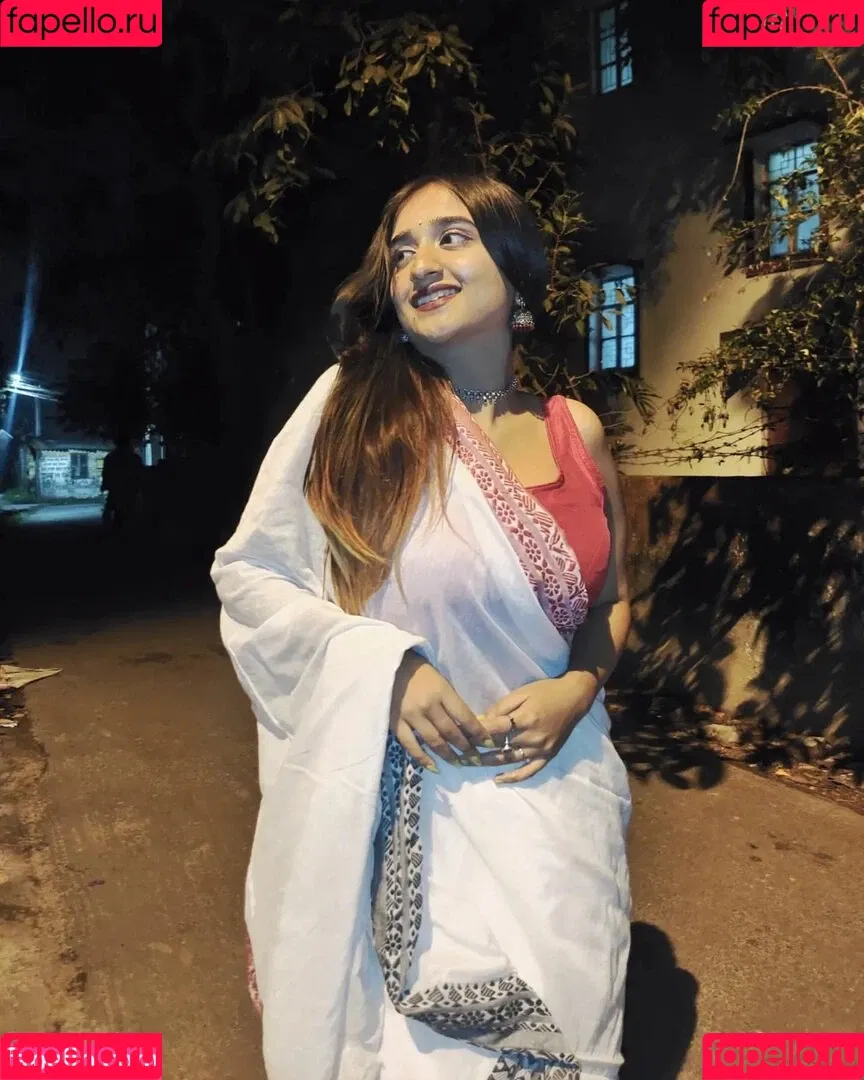 Ruchika Tandon Onlyfans Photo Gallery 