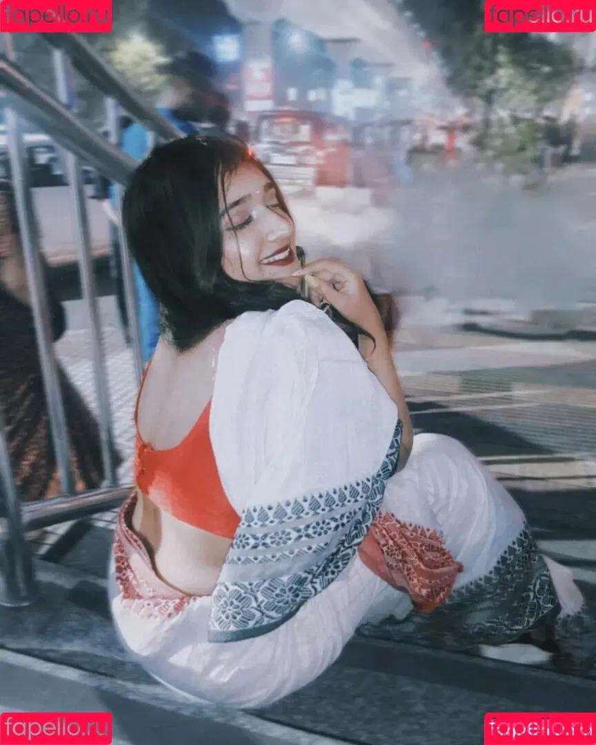 Ruchika Tandon Onlyfans Photo Gallery 