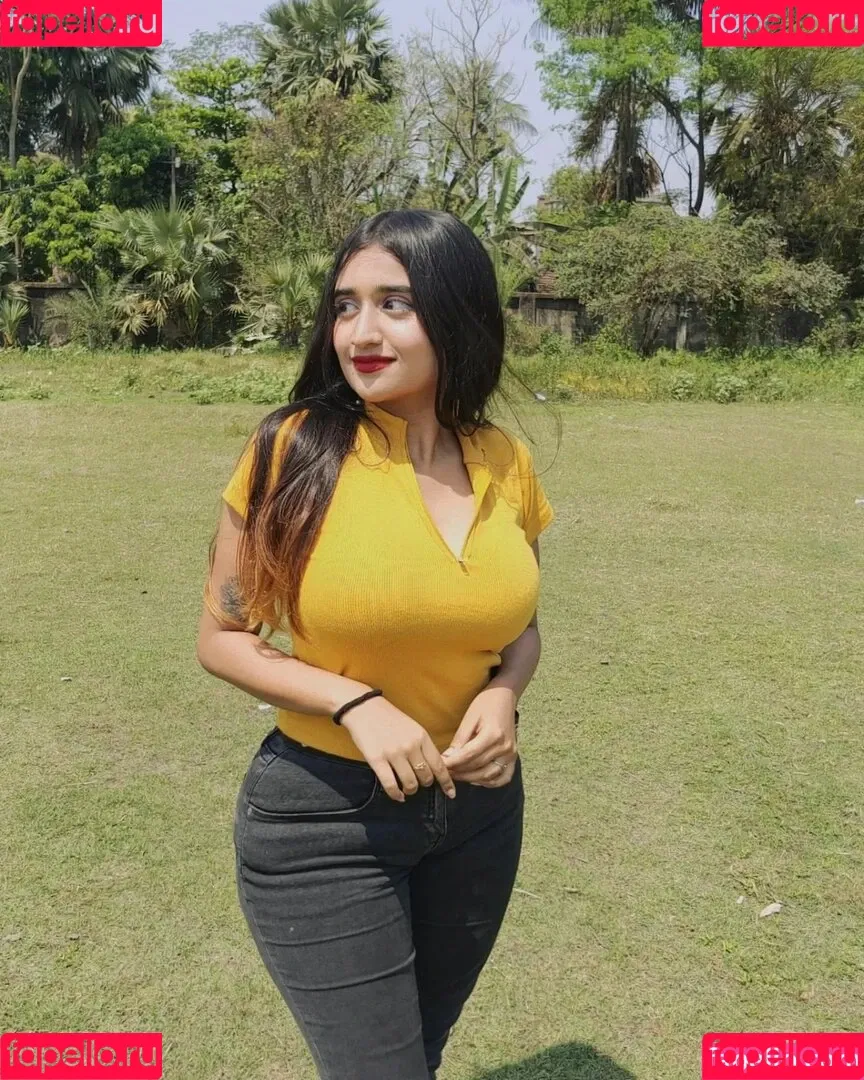 Ruchika Tandon Onlyfans Photo Gallery 