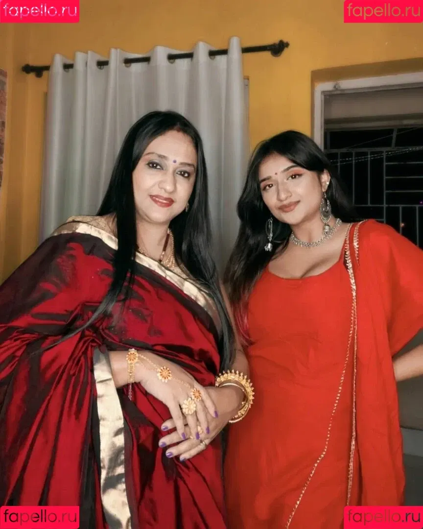 Ruchika Tandon Onlyfans Photo Gallery 