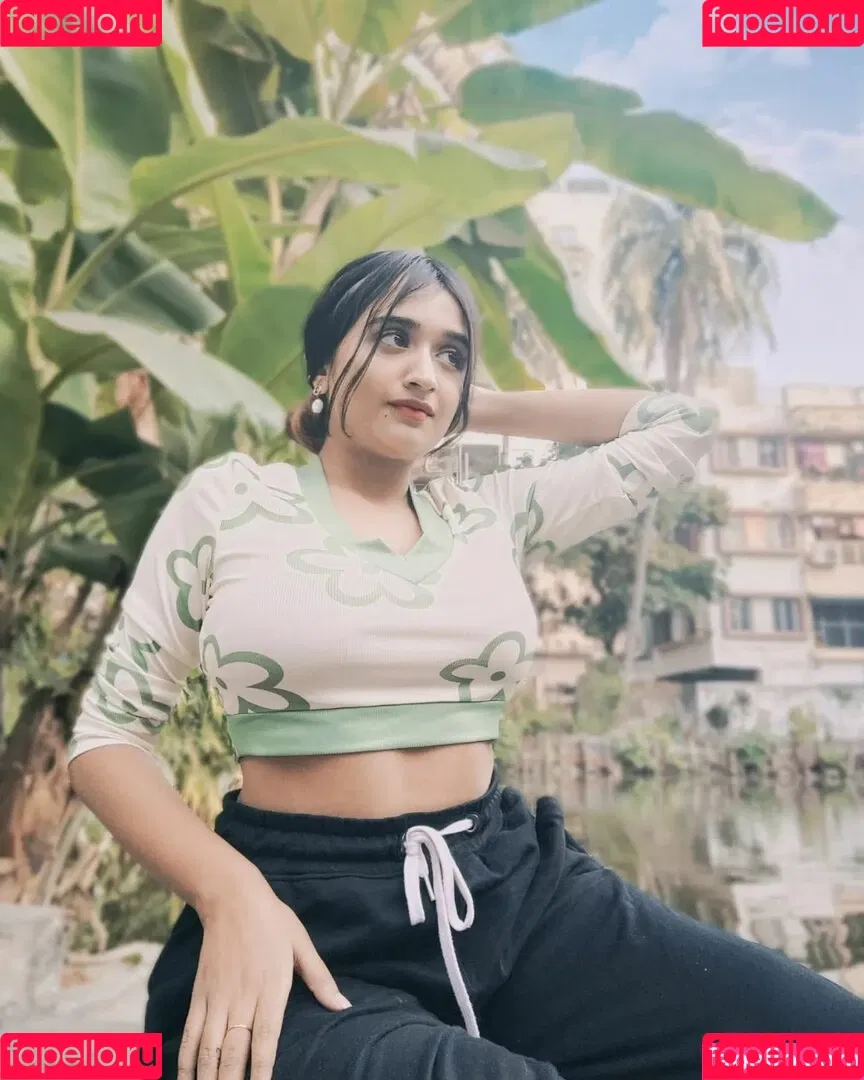Ruchika Tandon Onlyfans Photo Gallery 