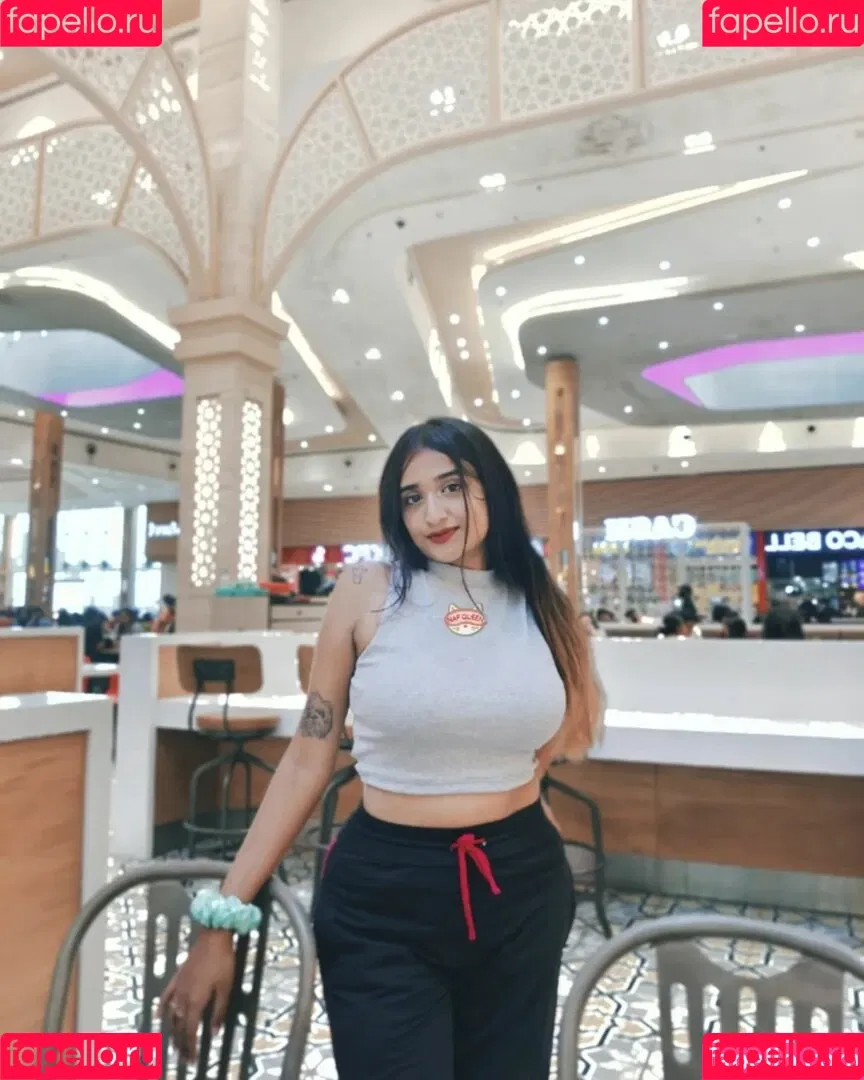 Ruchika Tandon Onlyfans Photo Gallery 