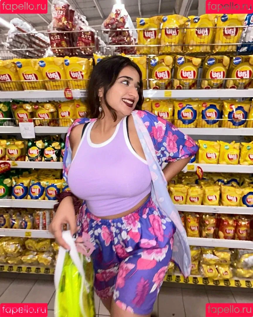 Ruchika Tandon Onlyfans Photo Gallery 
