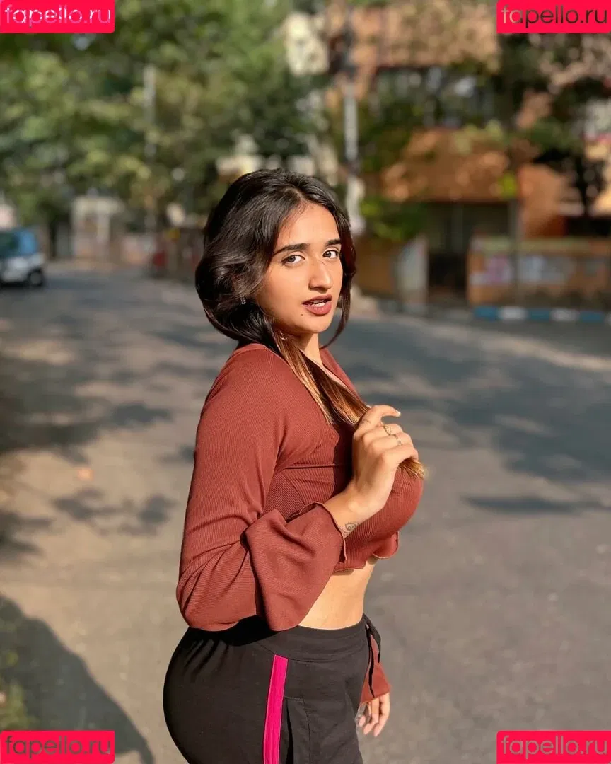 Ruchika Tandon Onlyfans Photo Gallery 