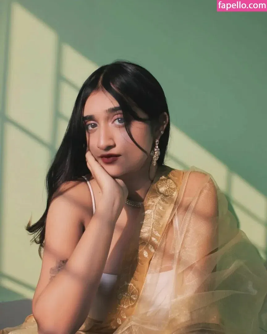 Ruchika Tandon Onlyfans Photo Gallery 