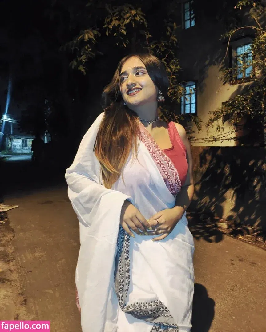 Ruchika Tandon Onlyfans Photo Gallery 