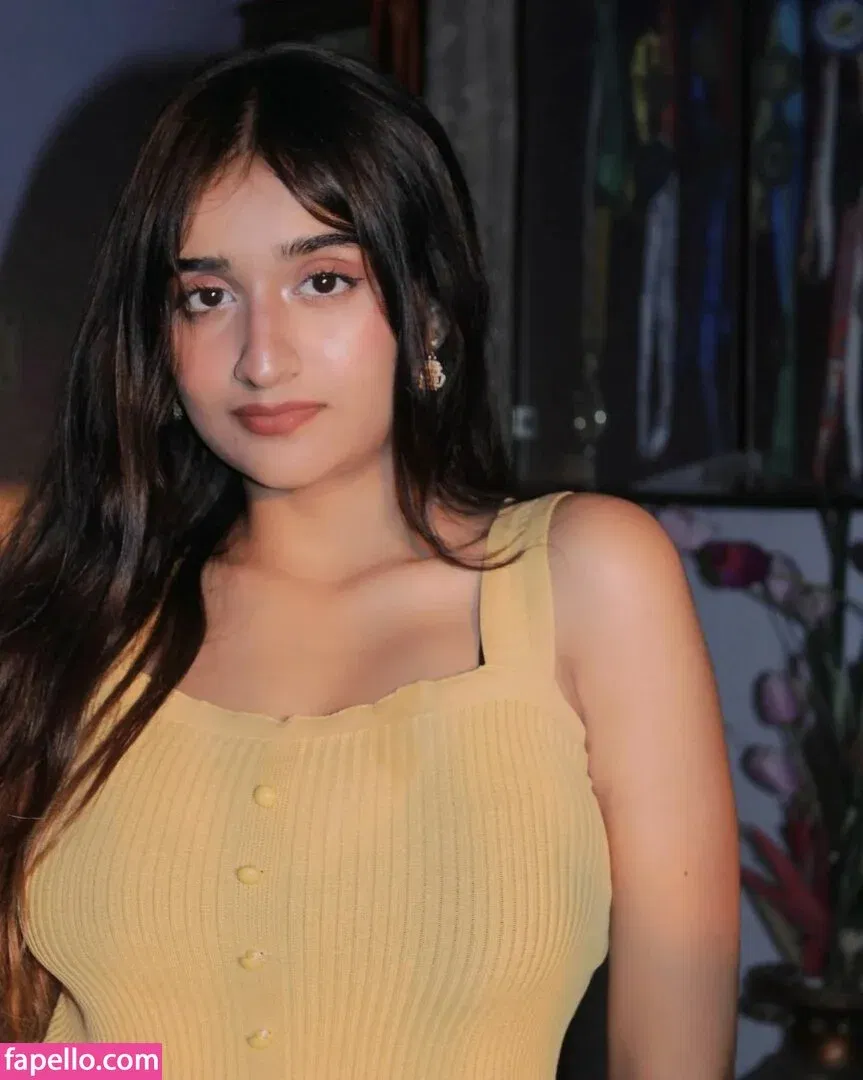 Ruchika Tandon Onlyfans Photo Gallery 