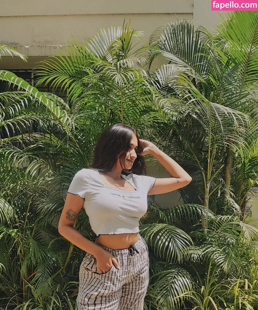 Ruchika Tandon Onlyfans Photo Gallery 