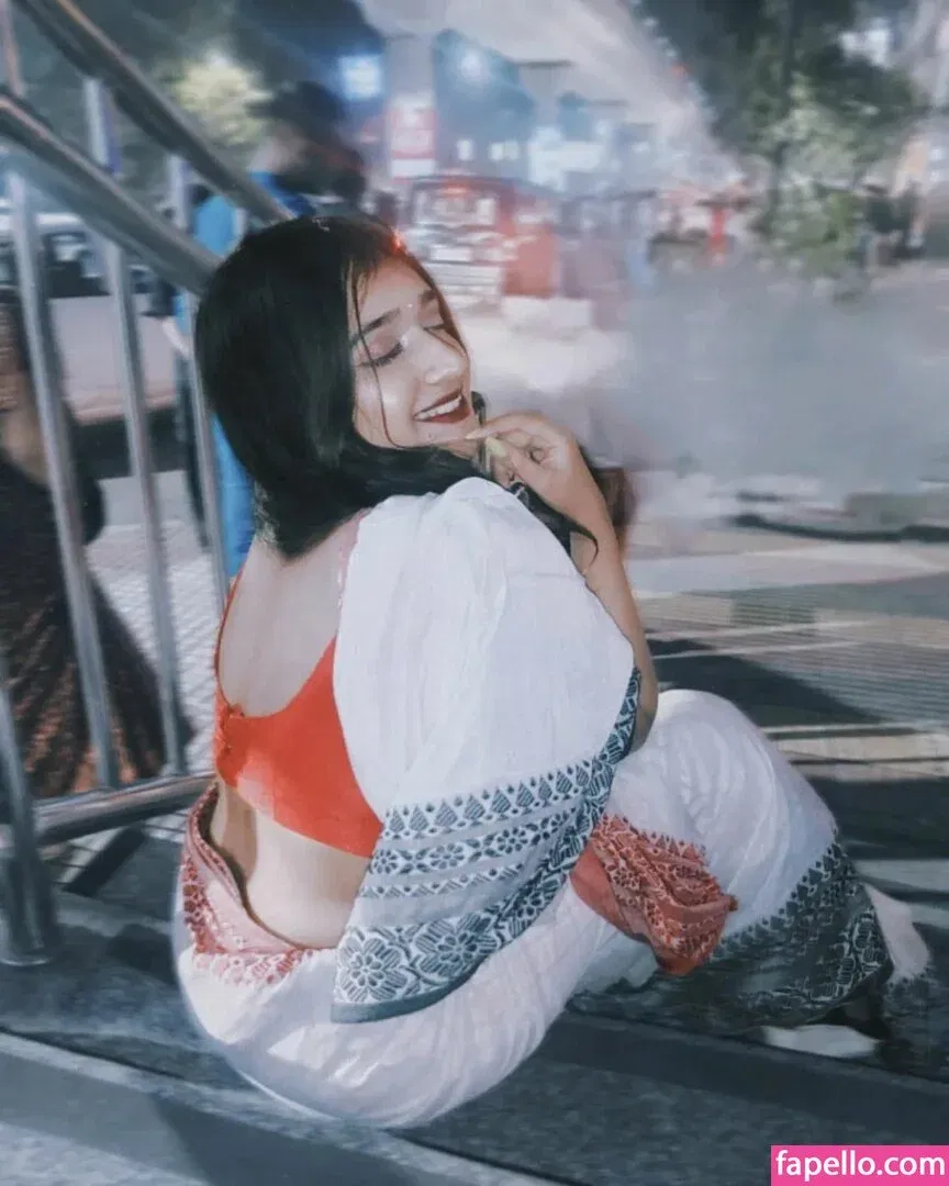 Ruchika Tandon Onlyfans Photo Gallery 