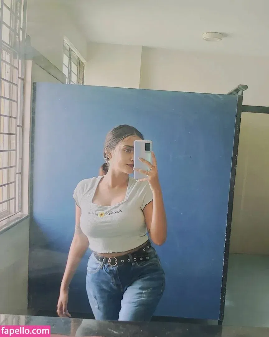 Ruchika Tandon Onlyfans Photo Gallery 