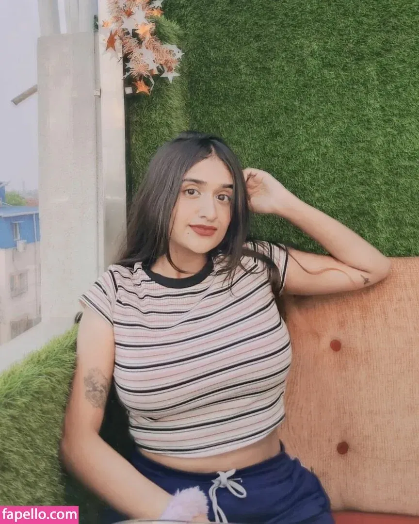 Ruchika Tandon Onlyfans Photo Gallery 