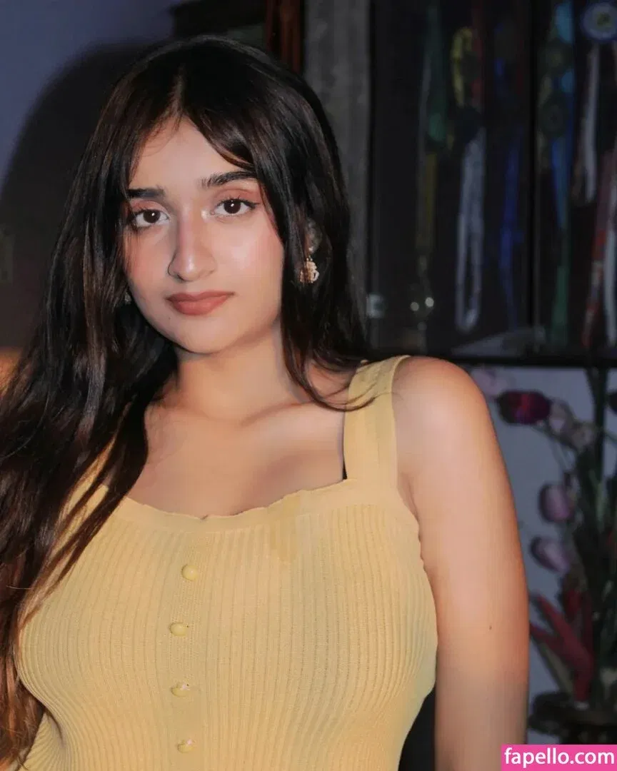 Ruchika Tandon Onlyfans Photo Gallery 